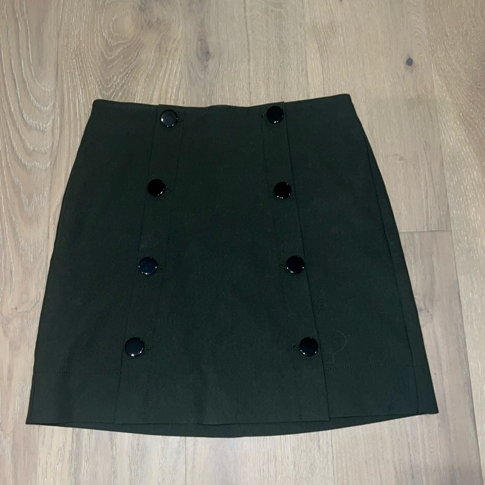 Loft shift skirt with buttons. NWT